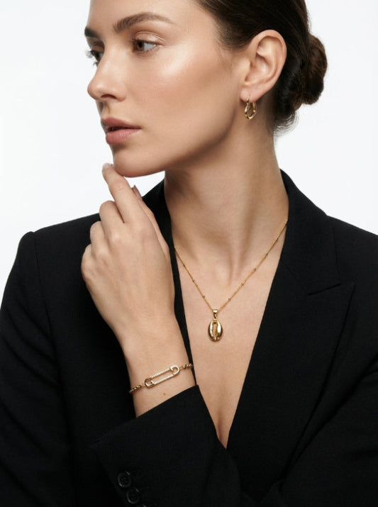 Cora × Bora × Luna Styled Set