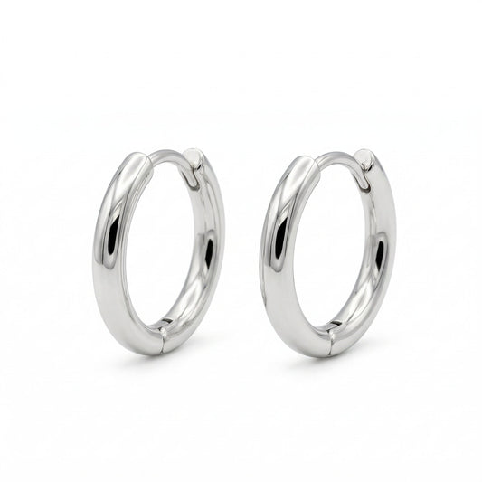 Aura Oval Hoop Earrings - View 3 - HyraMode