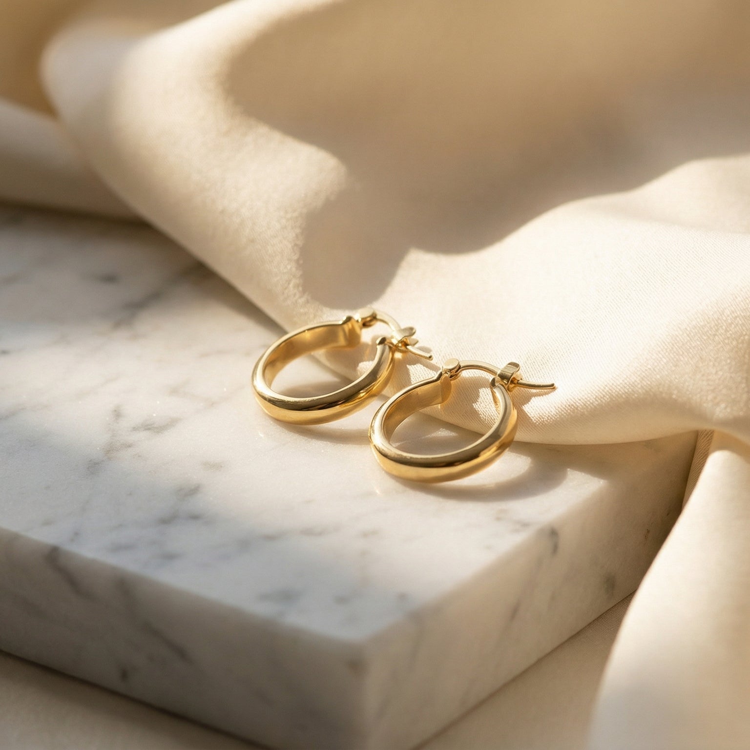 Bora Chunky Square Hoop Earrings hypoallergenic earrings by HyraMode