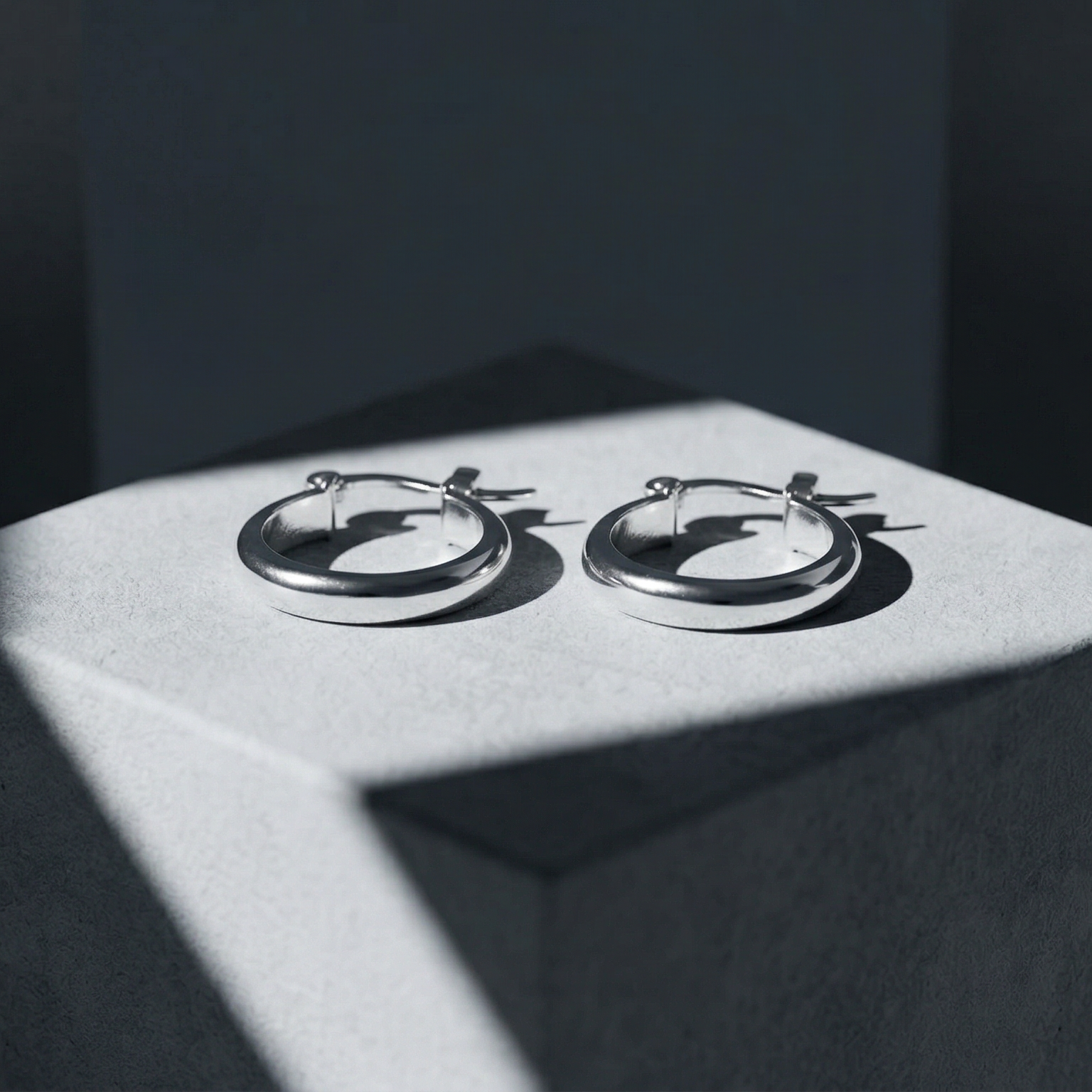 Bora Chunky Square Hoop Earrings hypoallergenic earrings by HyraMode