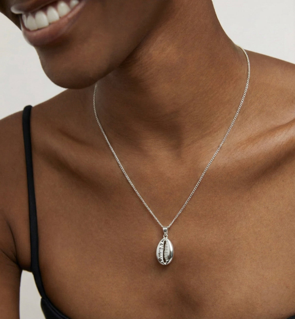 Cora Gold Cowrie Shell Pendant Necklace — product view 4