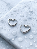 Amor Heart Hoop Earrings - View 21 - HyraMode