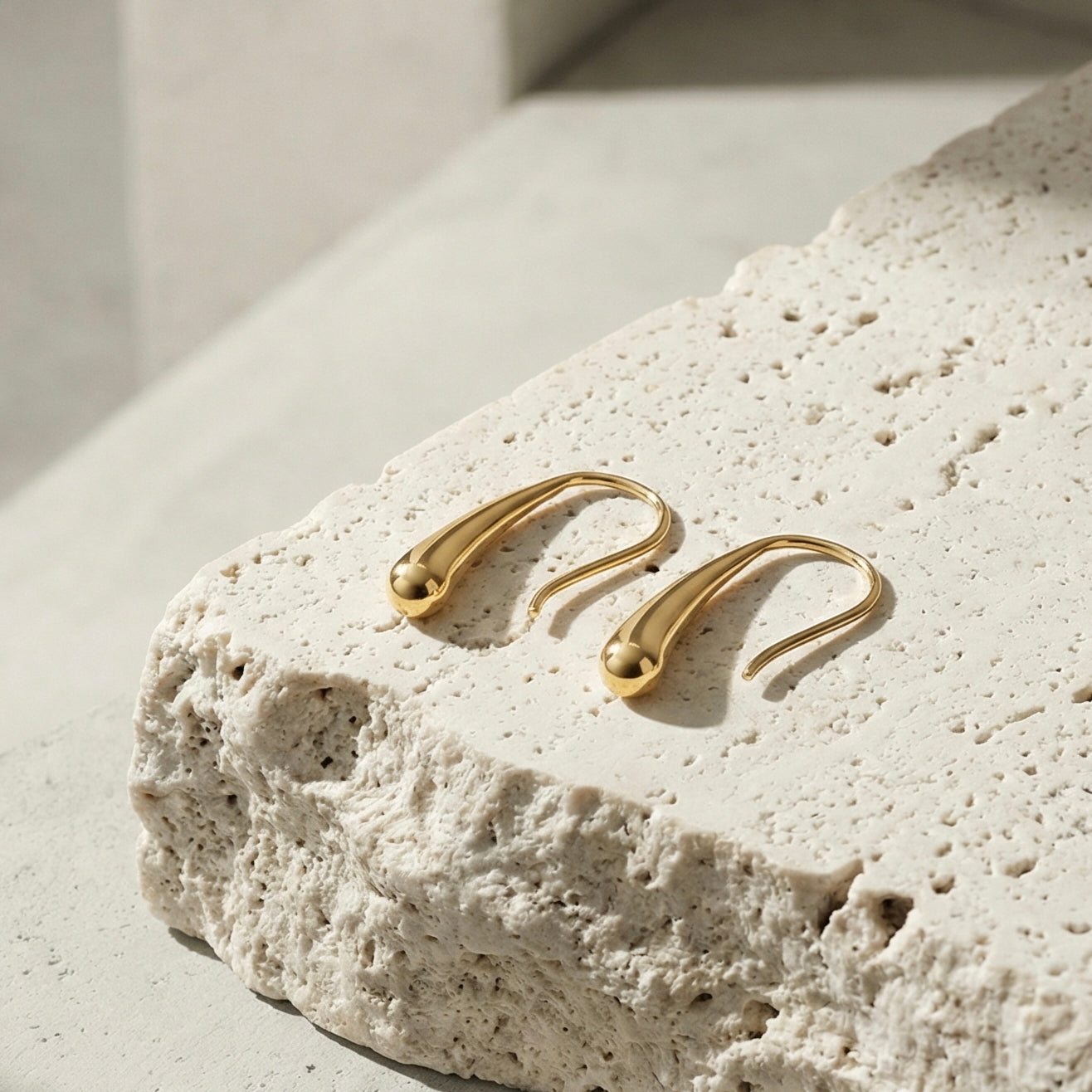 Deva Liquid Metal Water Drop Earrings hypoallergenic earrings by HyraMode