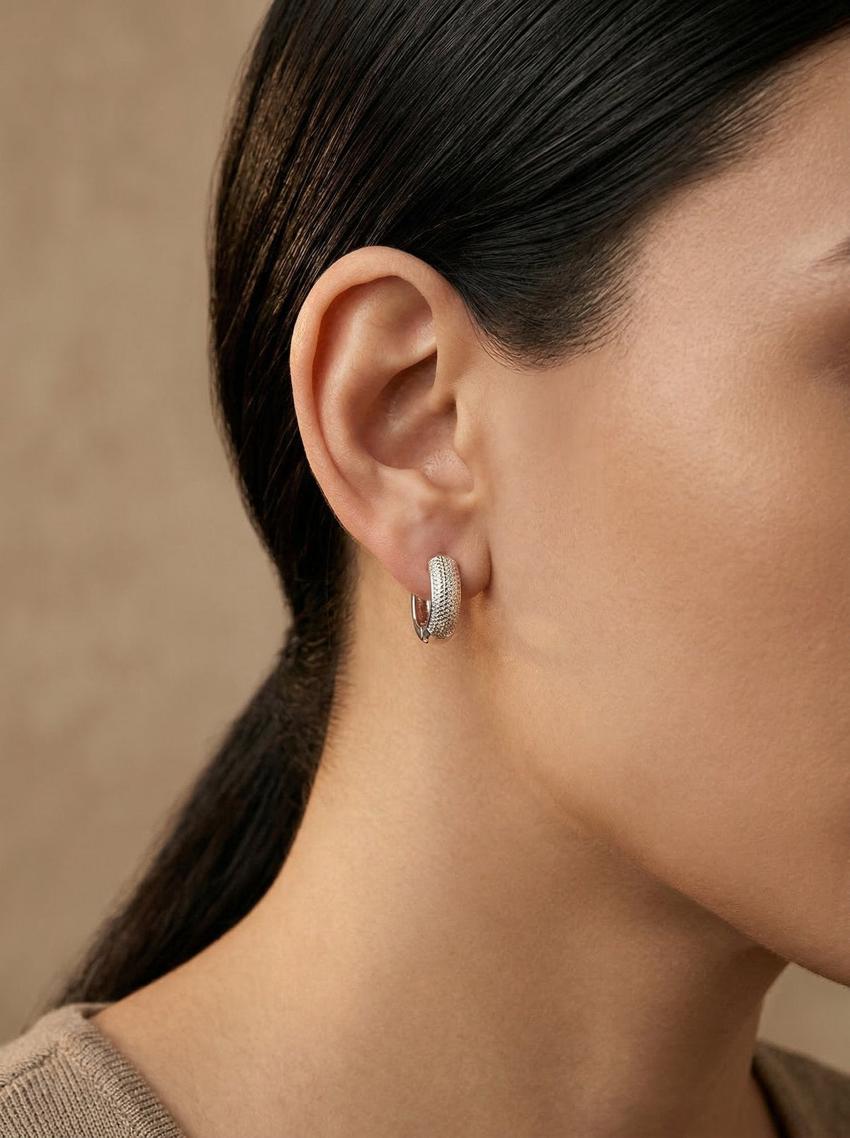 Pilo Huggie Earrings