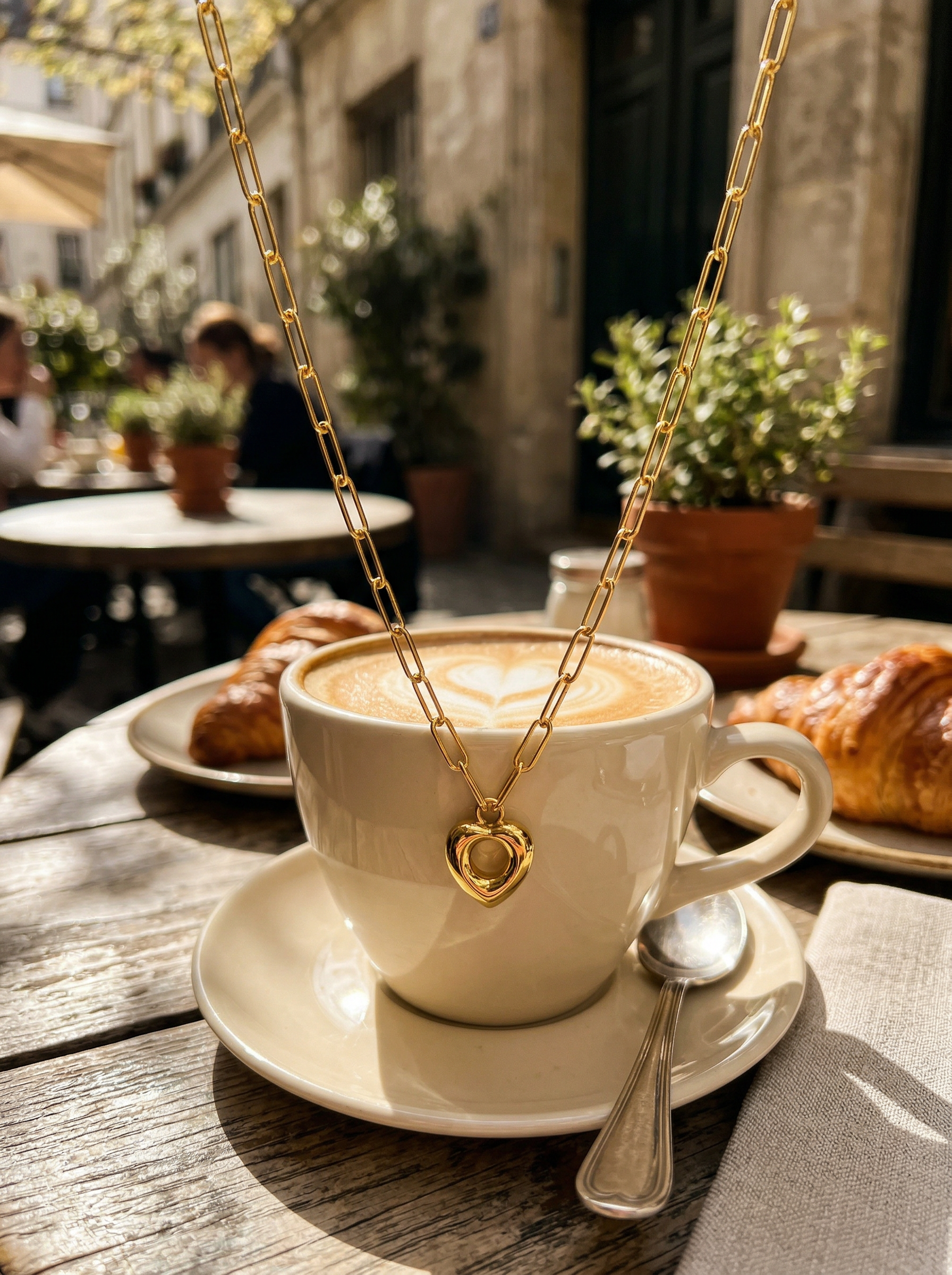 Remy Paperclip Chain Heart Necklace hypoallergenic necklace by HyraMode