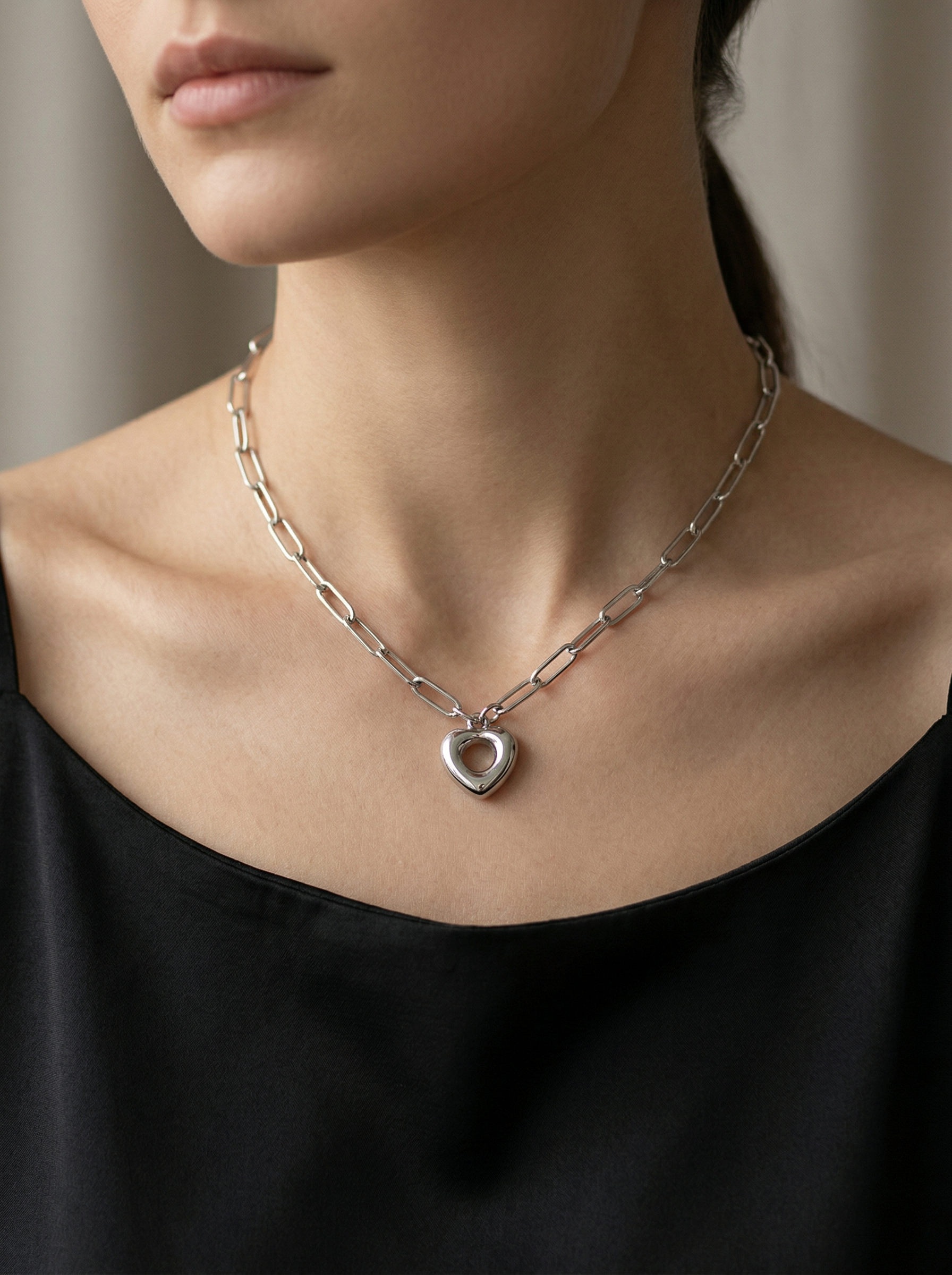 Remy Paperclip Chain Heart Necklace hypoallergenic necklace by HyraMode