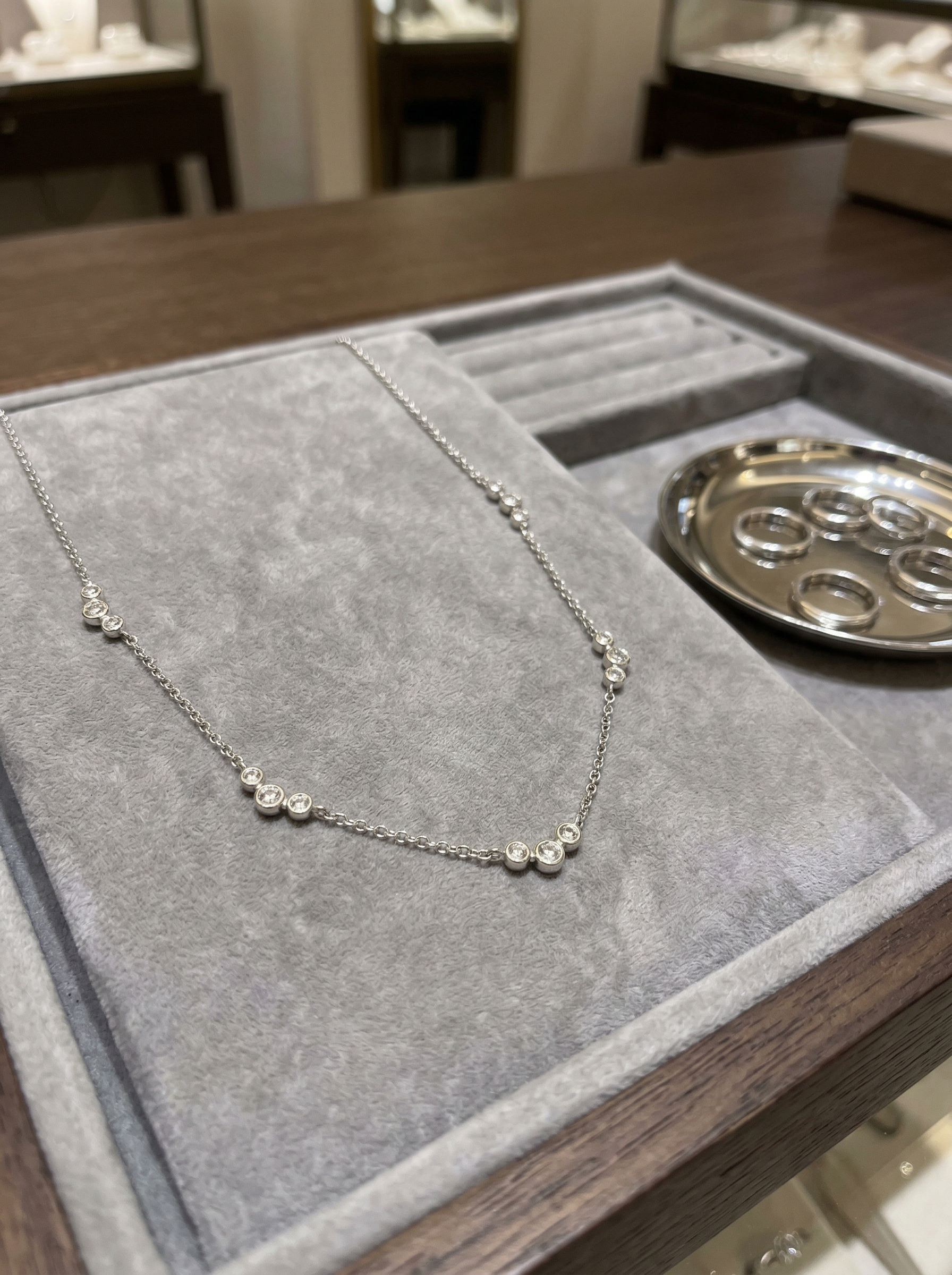 Stelle Multi-Star Station Layering Necklace - View 8 - HyraMode