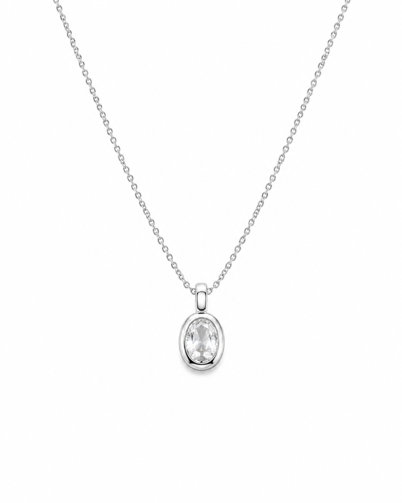 Vela Oval Pendant Necklace