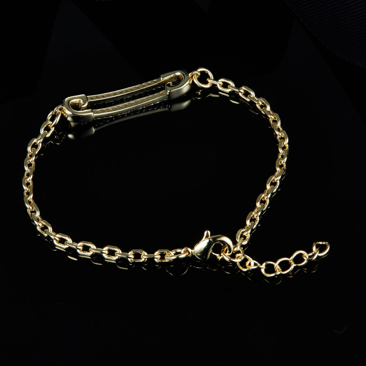 Luna Dainty Safety Pin Chain Bracelet