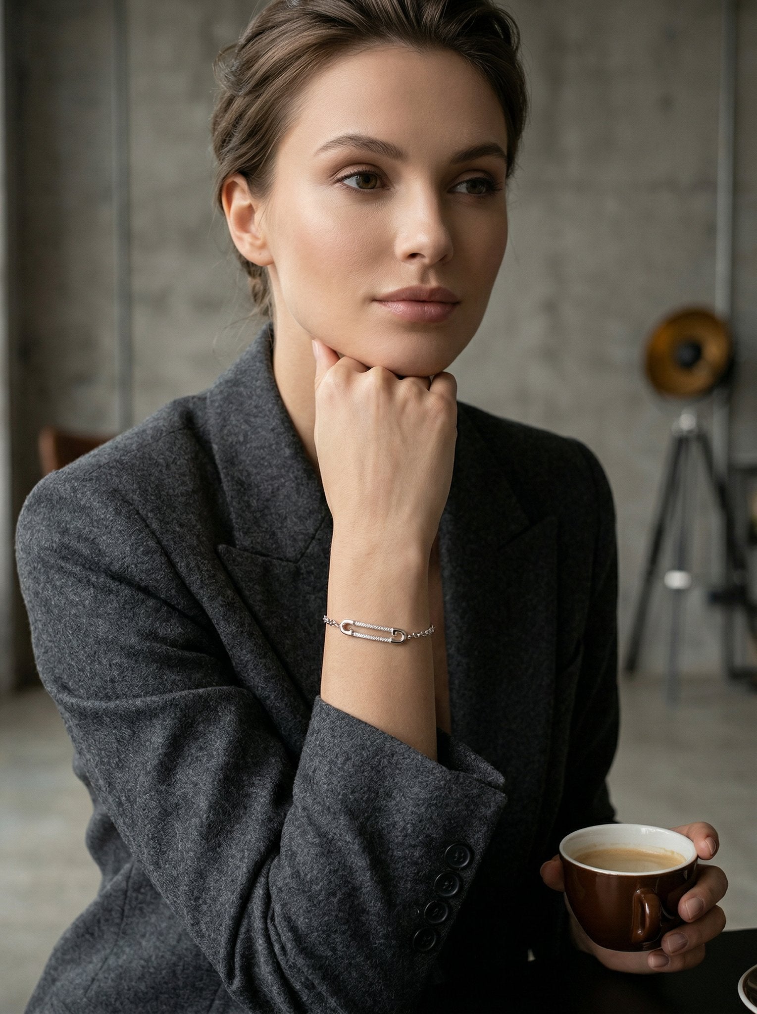 Luna Dainty Safety Pin Chain Bracelet hypoallergenic bracelet by HyraMode