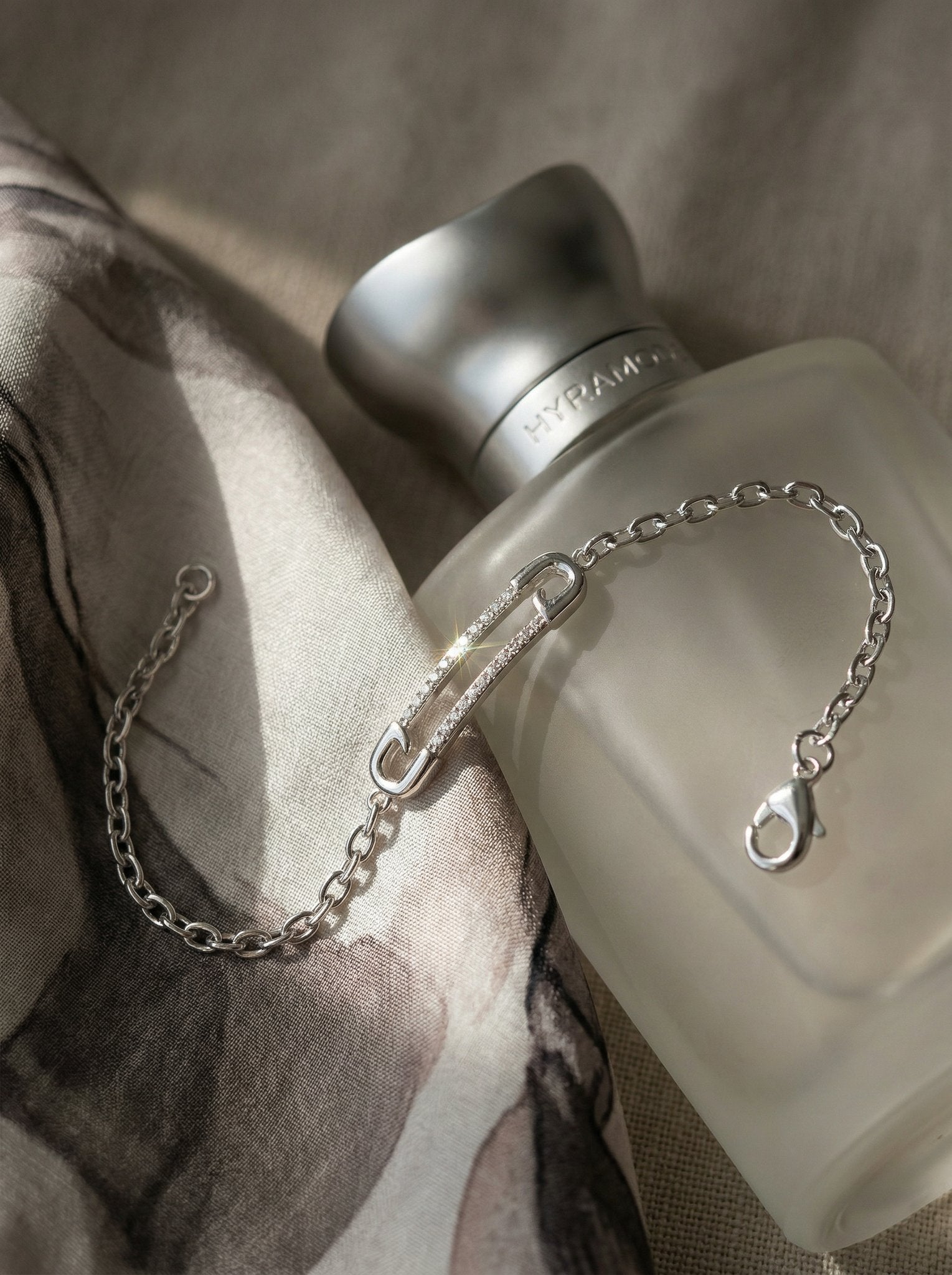 Luna Dainty Safety Pin Chain Bracelet hypoallergenic bracelet by HyraMode