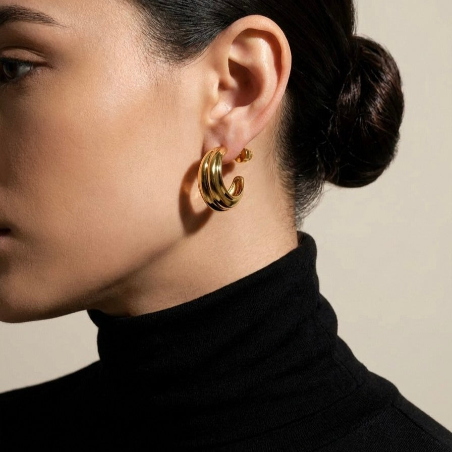 Mara Ribbed Open Hoop Earrings