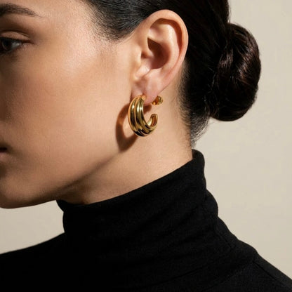 Mara Ribbed Open Hoop Earrings